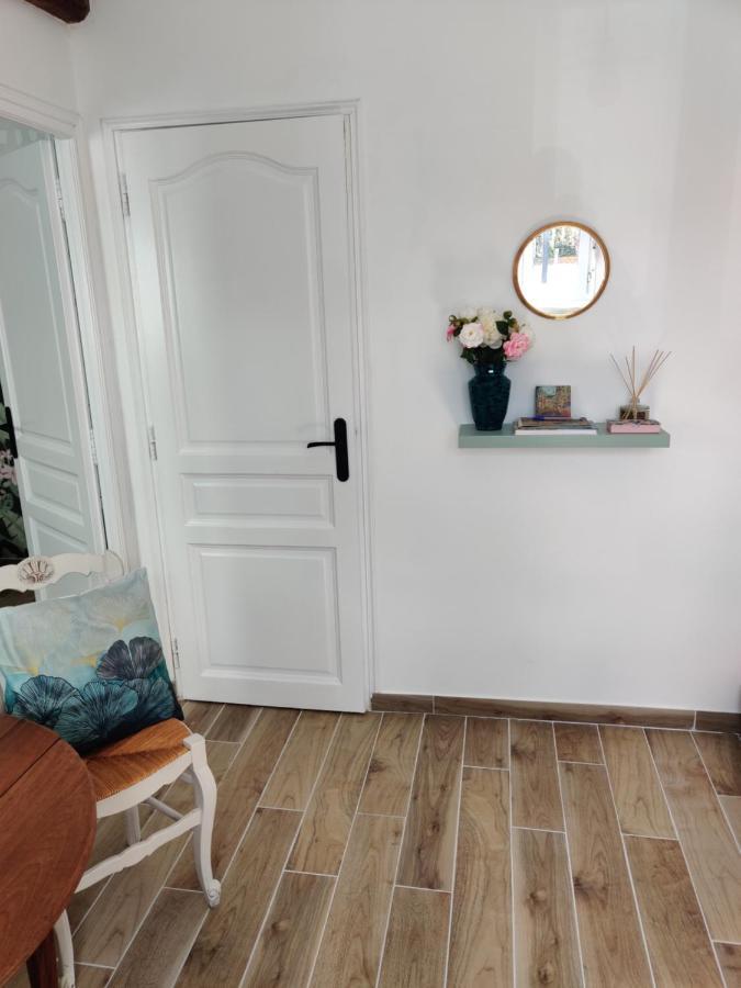 Le Nenuphar Apartment เวอร์นอน ภายนอก รูปภาพ